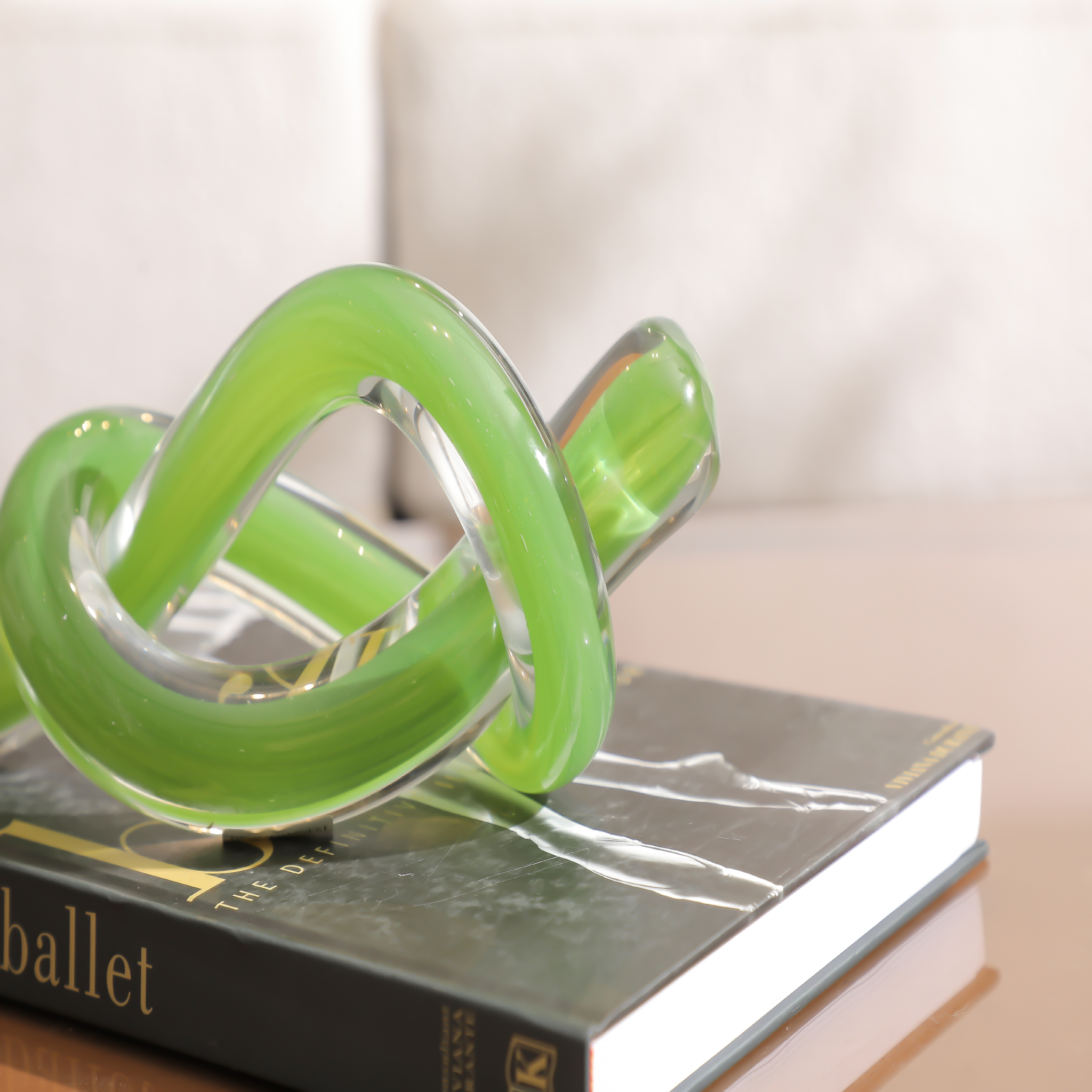 Glass Knot Green