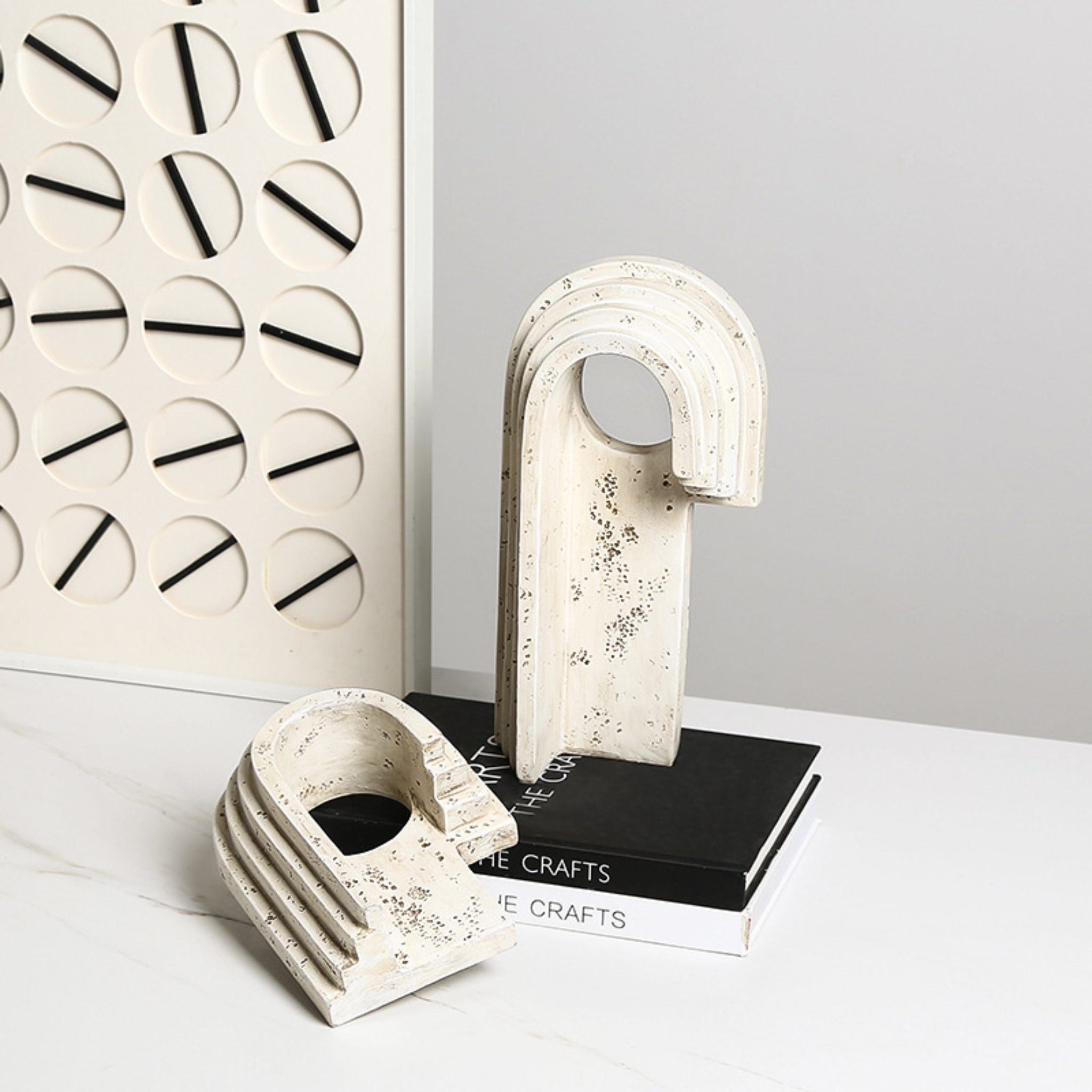 Grille round hole decoratione B