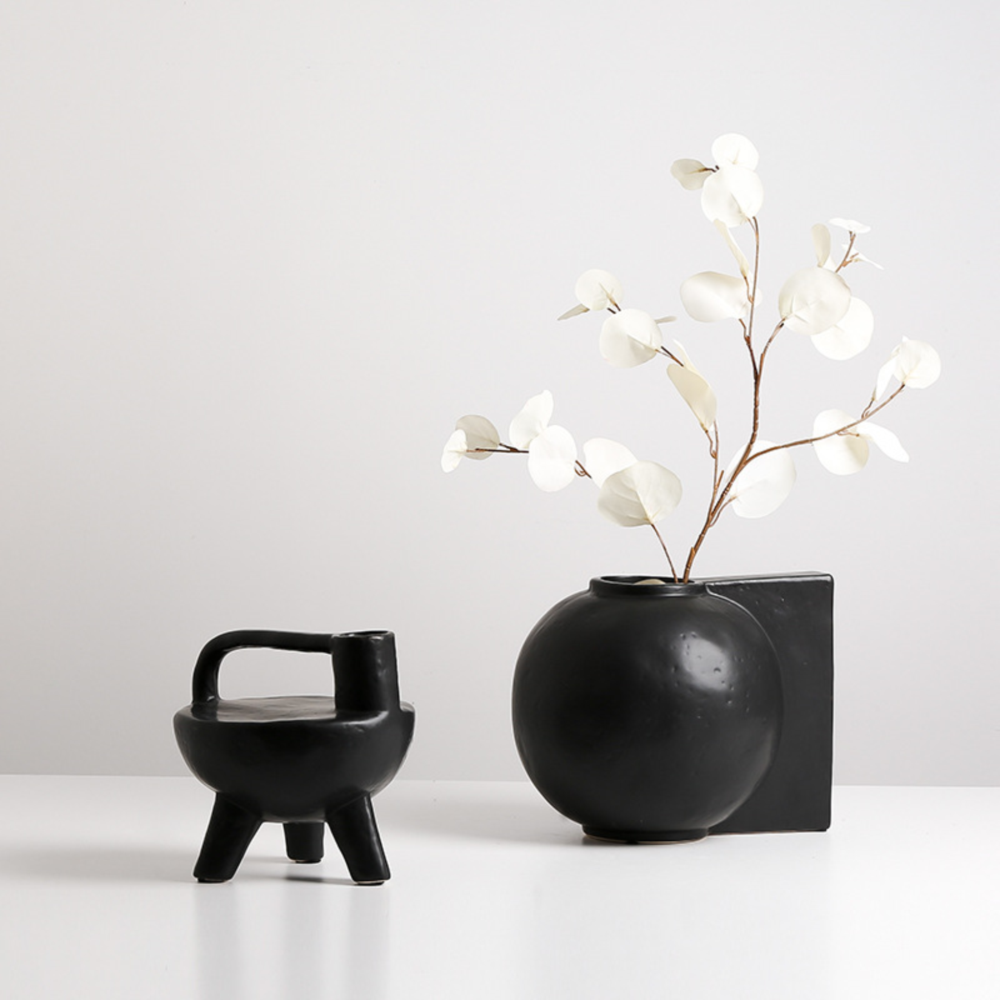 Ceramic Jar-Black