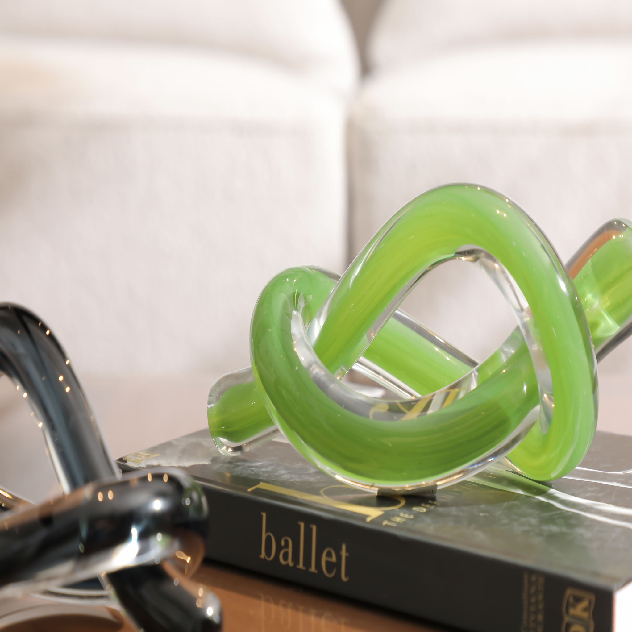 Glass Knot Green